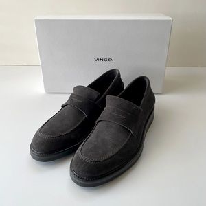 Vince men size 8 graphite suede penny loafer